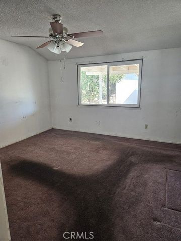 847 S Forest, Bloomington, CA 92316