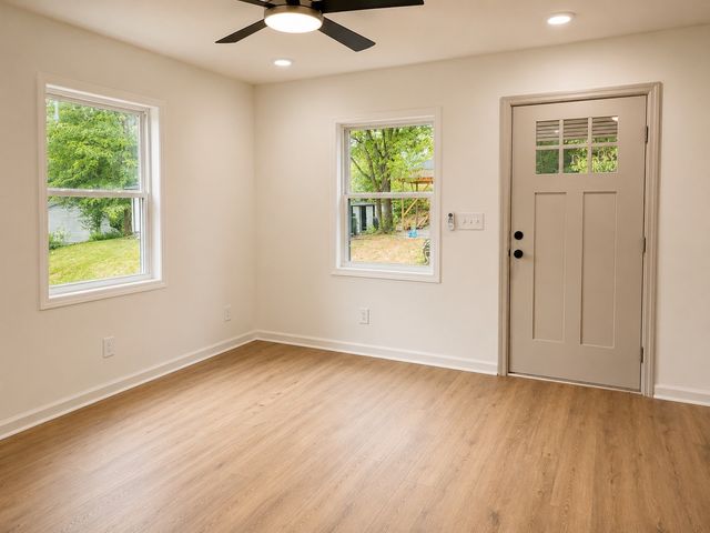 19 Proctor Dr Apt 1, Clarksville, TN 37043