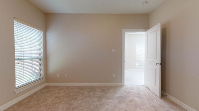 3826 Center Street, Houston, TX 77007