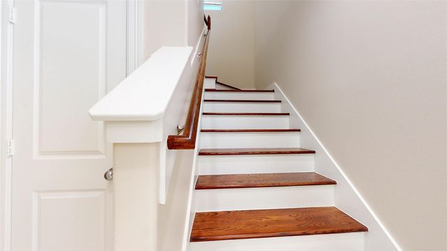 3826 Center Street, Houston, TX 77007