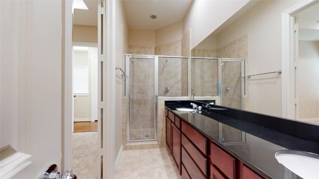 3826 Center Street, Houston, TX 77007
