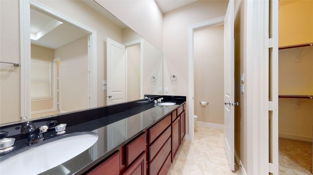 3826 Center Street, Houston, TX 77007