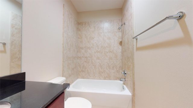 3826 Center Street, Houston, TX 77007