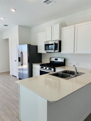 204 Sunset Deer LN, Georgetown, TX 78628