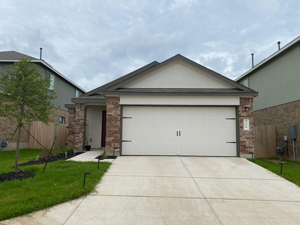 204 Sunset Deer LN, Georgetown, TX 78628