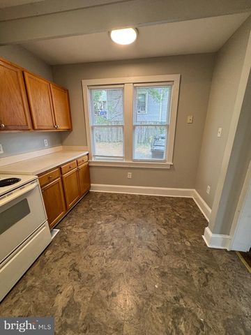 2 E. GERMAIN ST., Winchester, VA 22601