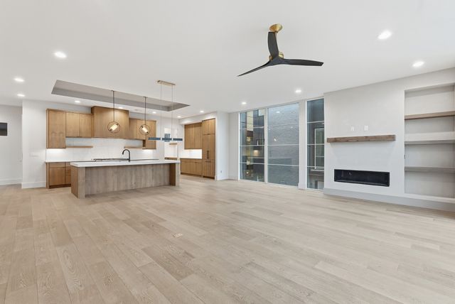 3718 West End Ave Unit 6, Nashville, TN 37205