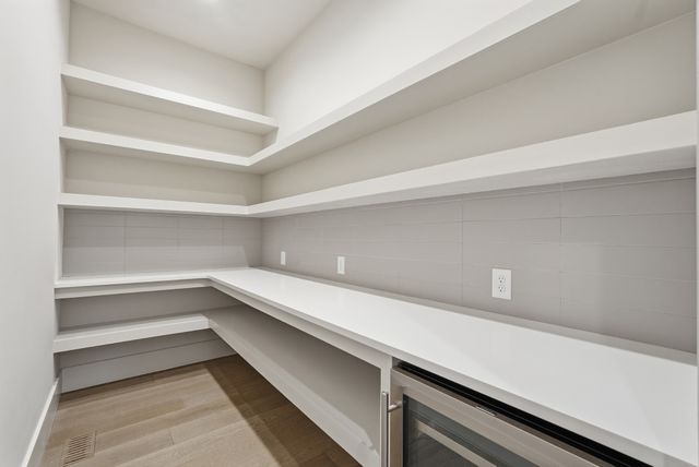 3718 West End Ave Unit 6, Nashville, TN 37205