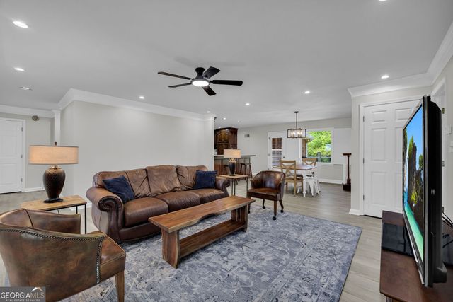 71 Woodridge Way, Royston, GA 30662