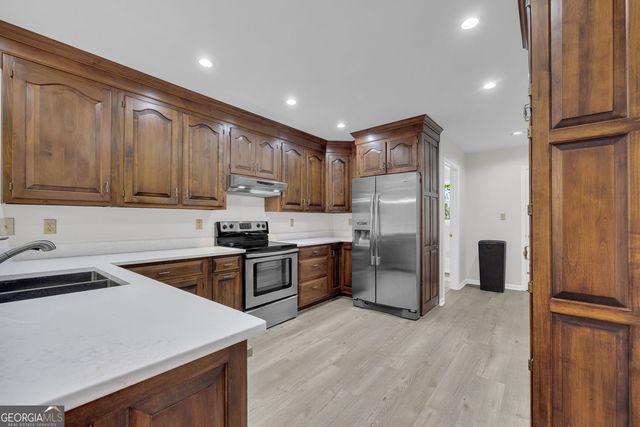 71 Woodridge Way, Royston, GA 30662
