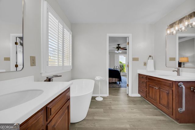 71 Woodridge Way, Royston, GA 30662