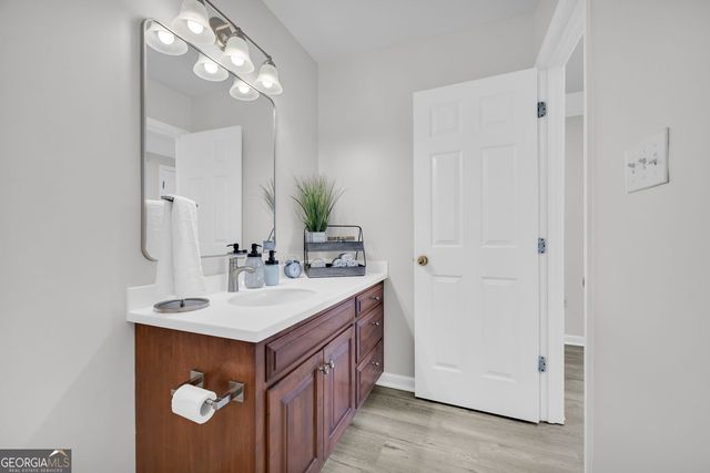 71 Woodridge Way, Royston, GA 30662