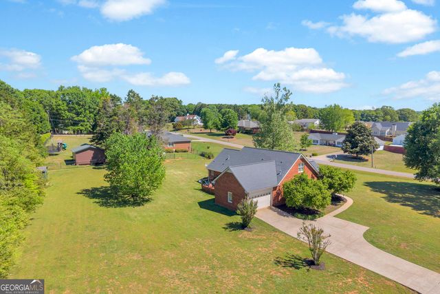 71 Woodridge Way, Royston, GA 30662