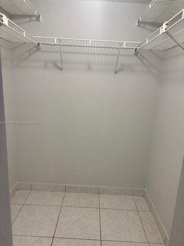 7920 N Colony Cir N 204, Tamarac, FL 33321