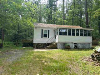 2 S Shore Drive, Pelham, NH 03076