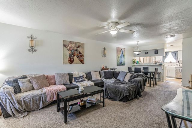 4027 Briarglen Drive, Dickinson, TX 77539