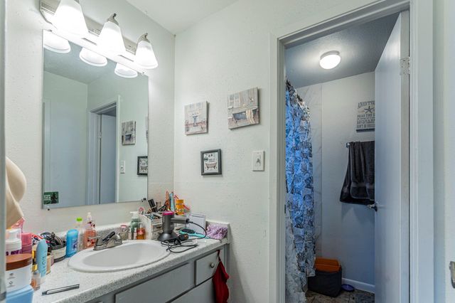 4027 Briarglen Drive, Dickinson, TX 77539
