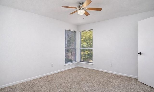 4027 Briarglen Drive, Dickinson, TX 77539