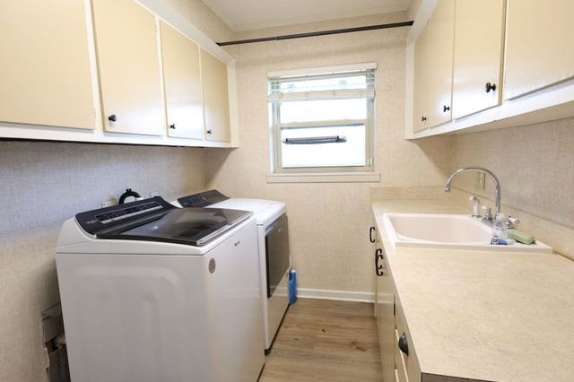 300 Estate Dr, Houma, LA 70364