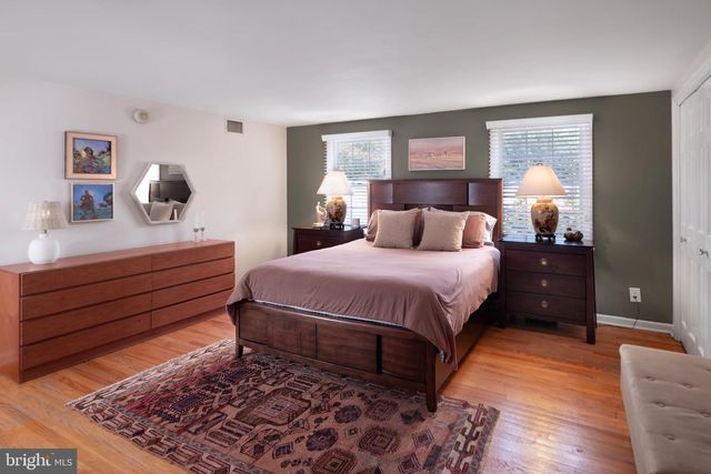 605 SCOTCH RD, Pennington, NJ 08534
