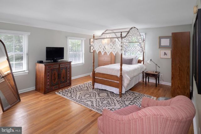 605 SCOTCH RD, Pennington, NJ 08534