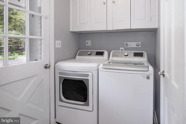 605 SCOTCH RD, Pennington, NJ 08534