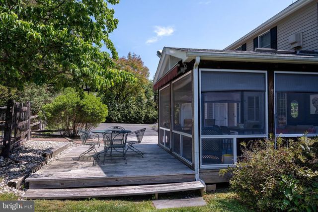 605 SCOTCH RD, Pennington, NJ 08534