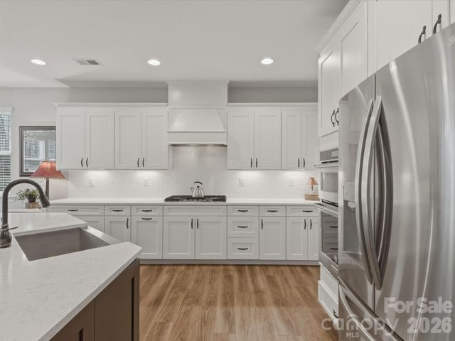 481 Sandbar Point, Clover, SC 29710