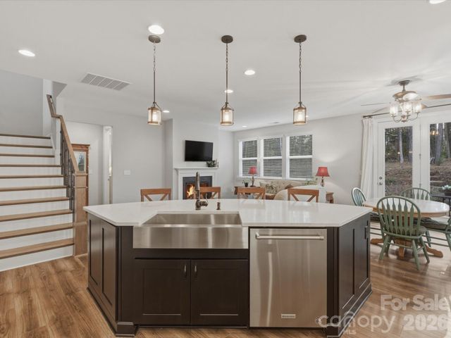 481 Sandbar Point, Clover, SC 29710