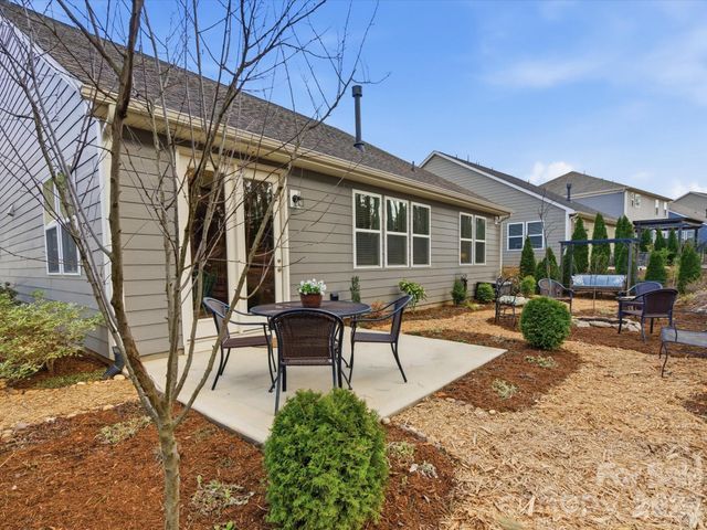 481 Sandbar Point, Clover, SC 29710