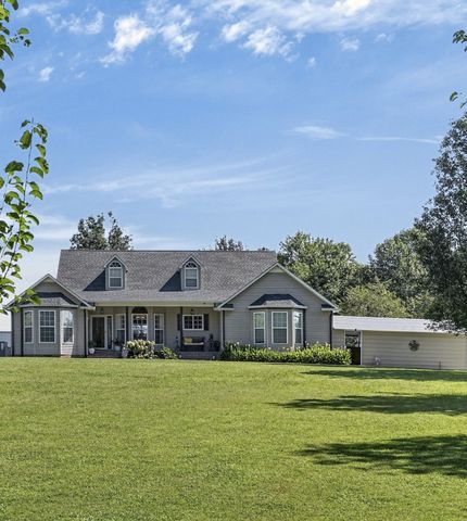 2429 Bright Hill Rd, Smithville, TN 37166