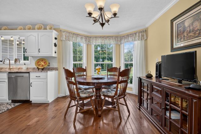 2429 Bright Hill Rd, Smithville, TN 37166