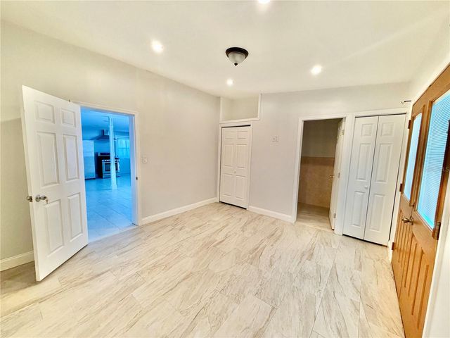 1312 WINDSOR WAY, Tampa, FL 33619