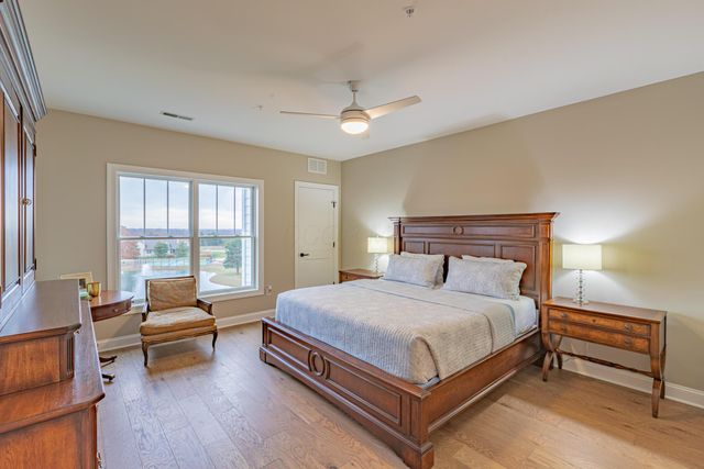 5211 Highpointe Lakes Drive, 103, Westerville, OH 43081