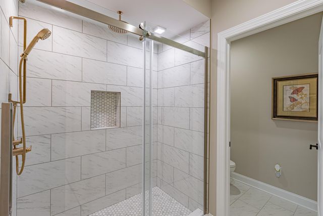 5211 Highpointe Lakes Drive, 103, Westerville, OH 43081