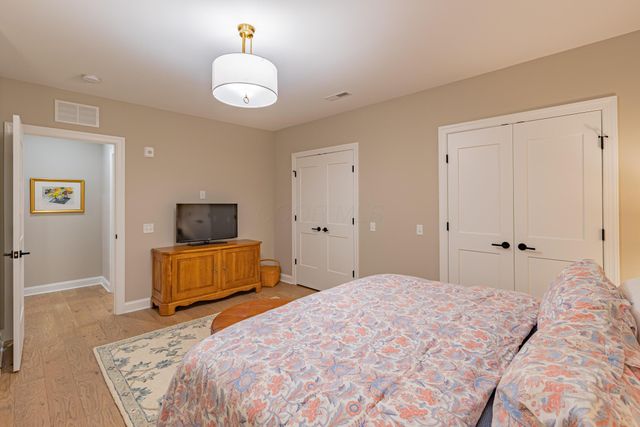 5211 Highpointe Lakes Drive, 103, Westerville, OH 43081
