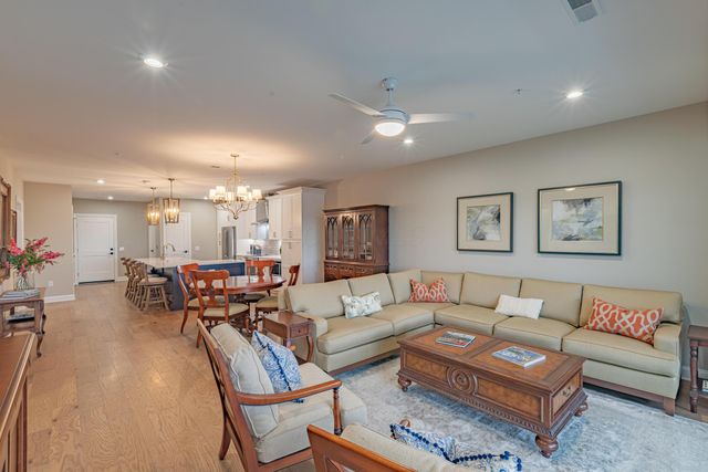5211 Highpointe Lakes Drive, 103, Westerville, OH 43081