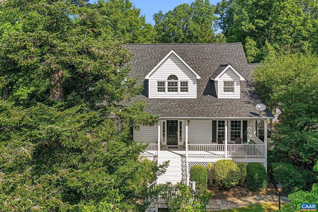 690 PAGE ST, Scottsville, VA 24590