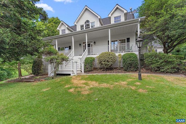 690 PAGE ST, Scottsville, VA 24590