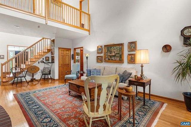 690 PAGE ST, Scottsville, VA 24590