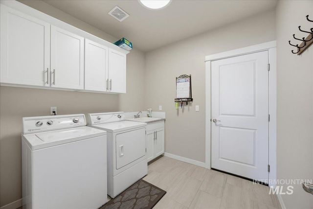 11444 Queensland Dr., Caldwell, ID 83605