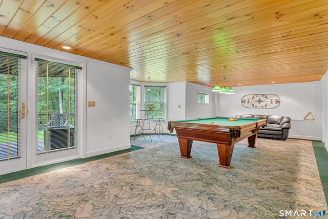 32 Staba Drive, Haddam, CT 06441