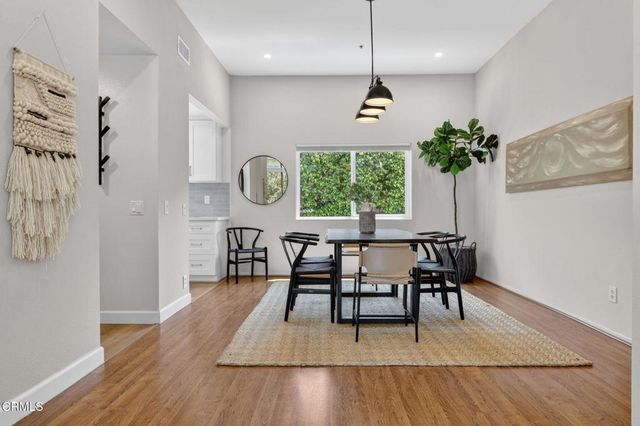 657 S Marengo Avenue 4, Pasadena, CA 91106