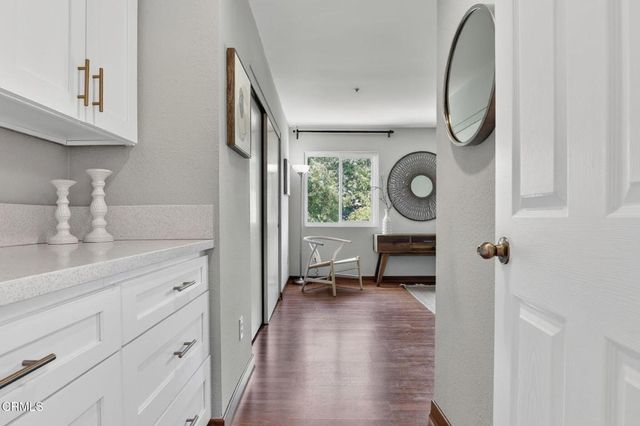 657 S Marengo Avenue 4, Pasadena, CA 91106