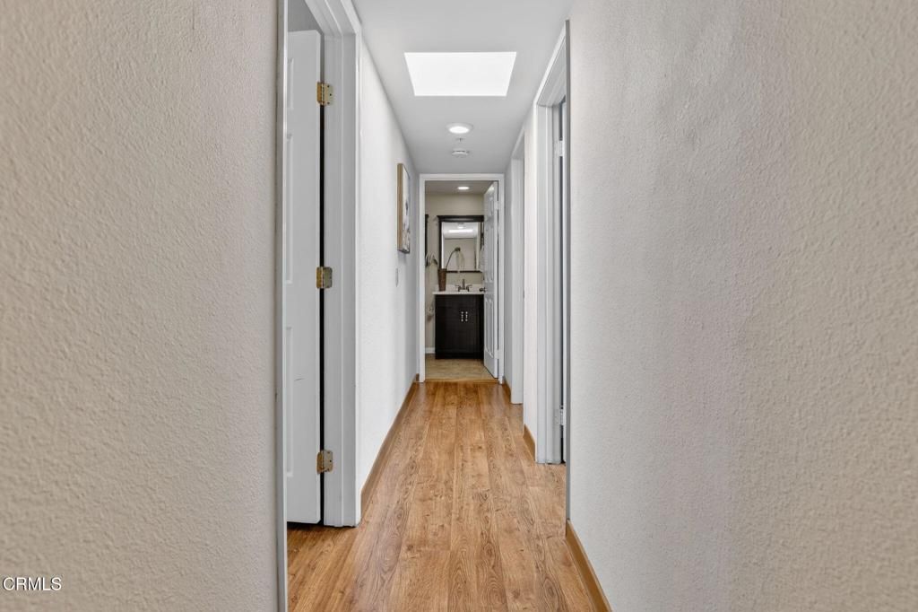 Image 29 of property listing at 657 S Marengo Avenue 4, Pasadena, CA 91106
