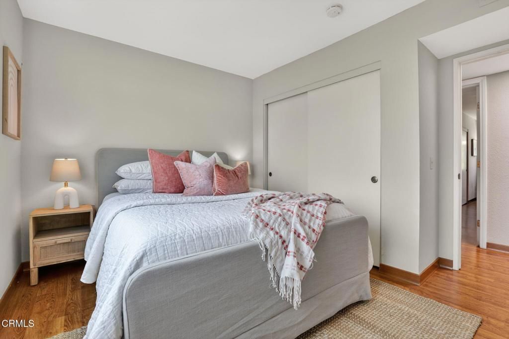 Image 33 of property listing at 657 S Marengo Avenue 4, Pasadena, CA 91106