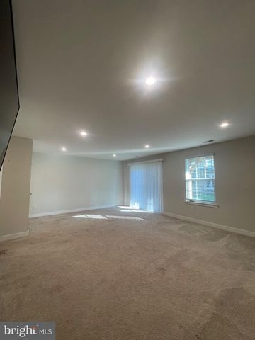 5 CARDINAL CT, Sewell, NJ 08080