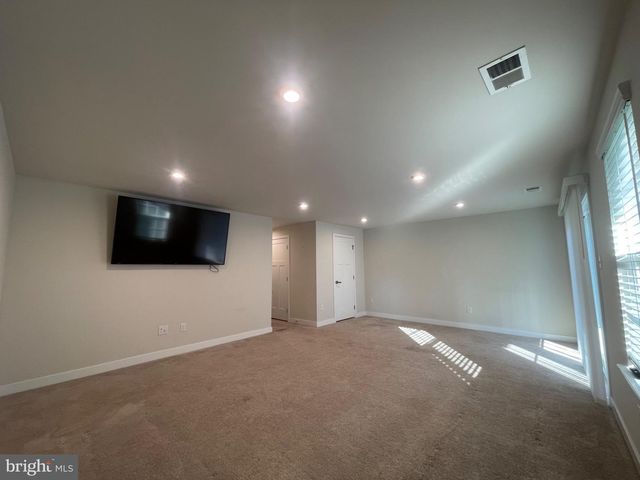 5 CARDINAL CT, Sewell, NJ 08080