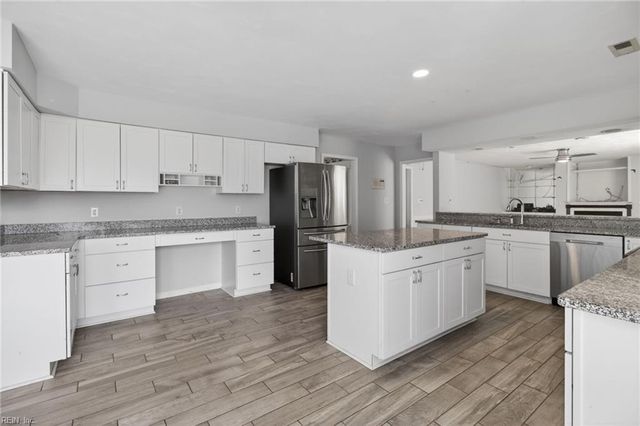 3800 Whitley Abbey CT, Virginia Beach, VA 23456