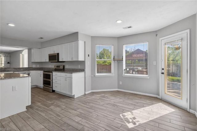 3800 Whitley Abbey CT, Virginia Beach, VA 23456